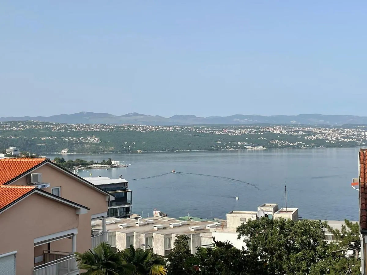 Old Lady Opatija Apartment